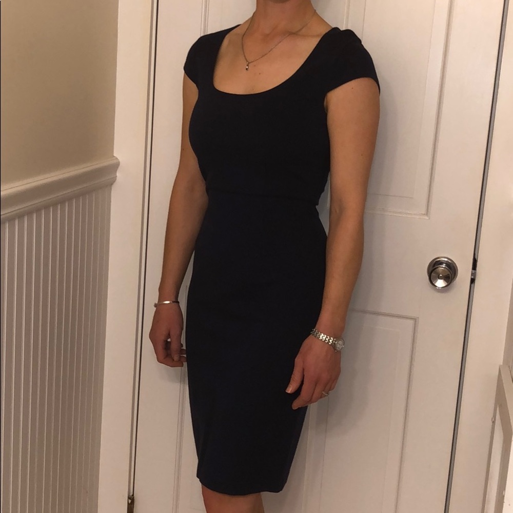 Victoria’s Secret ponte cap sleeve sheath